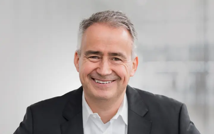 Lutz Braune - Chief Sales Officer at Janoschka